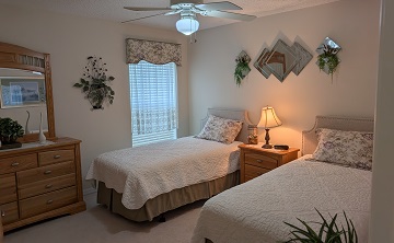 PXL 20250812 132047124